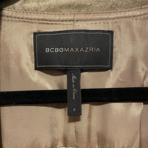 BCBG MaxAzaria | Norton Drape Faux Suede Vegan Cropped Blazer • small - Picture 5 of 6